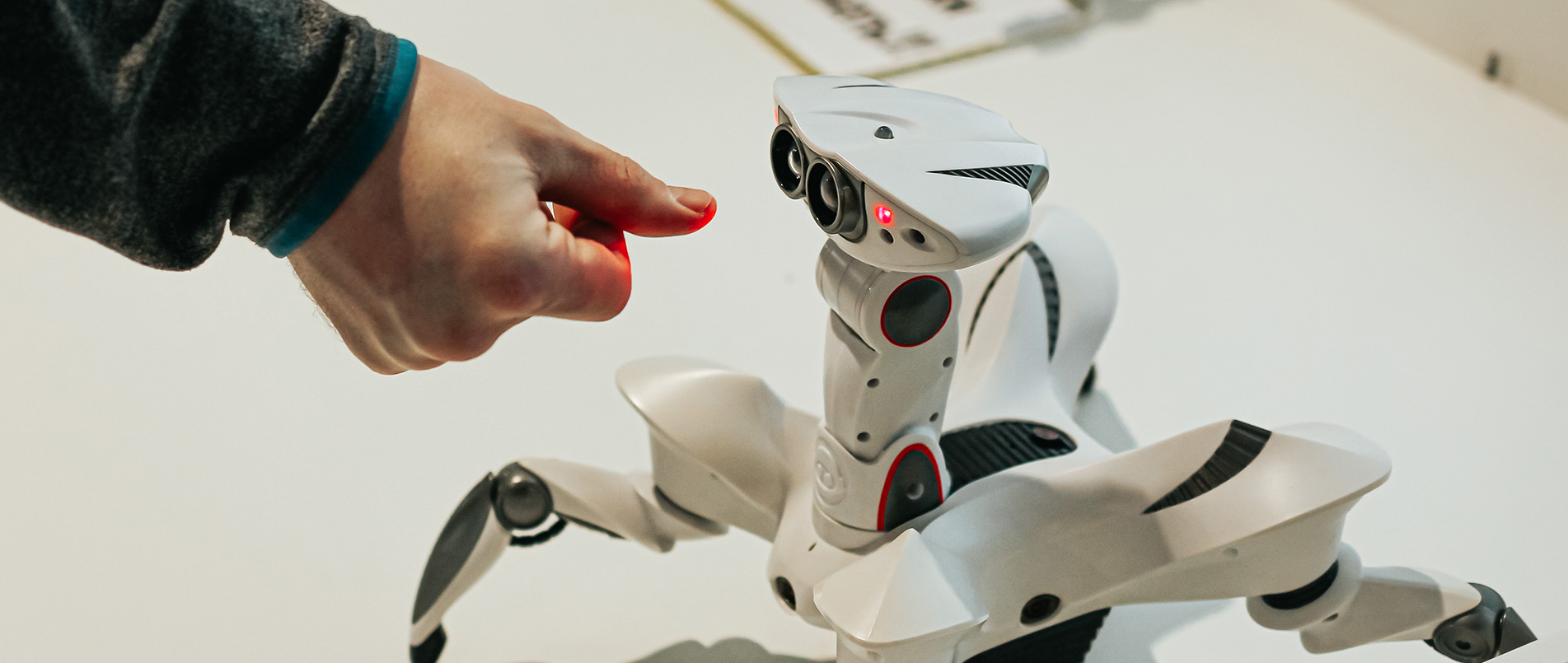 乐天使官方获AIoT新维奖两项大奖，以丰富的边缘计算产品驱动产业创新发展